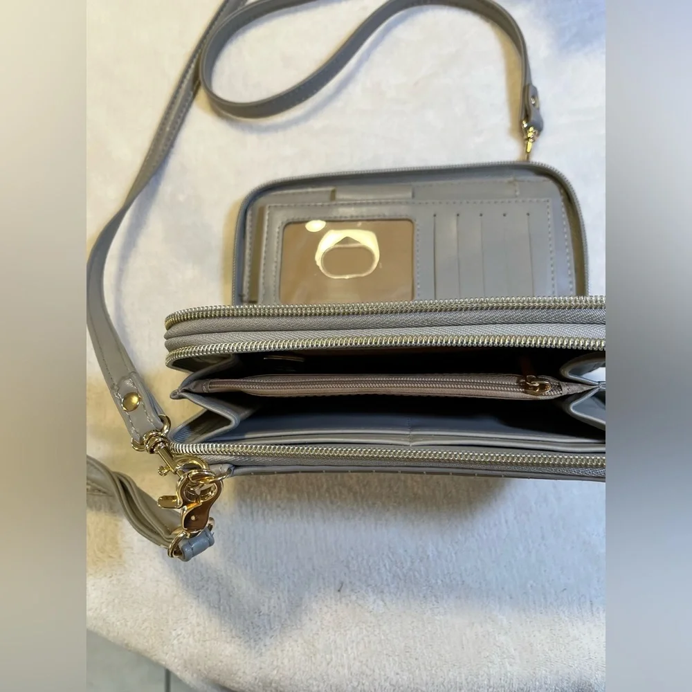 Quilted Gray Women’s Crossbody Bag with Detachable Strap